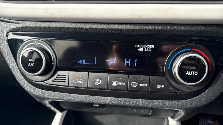 Hyundai i10 1.0 MPi Premium 5dr Petrol Hatchback